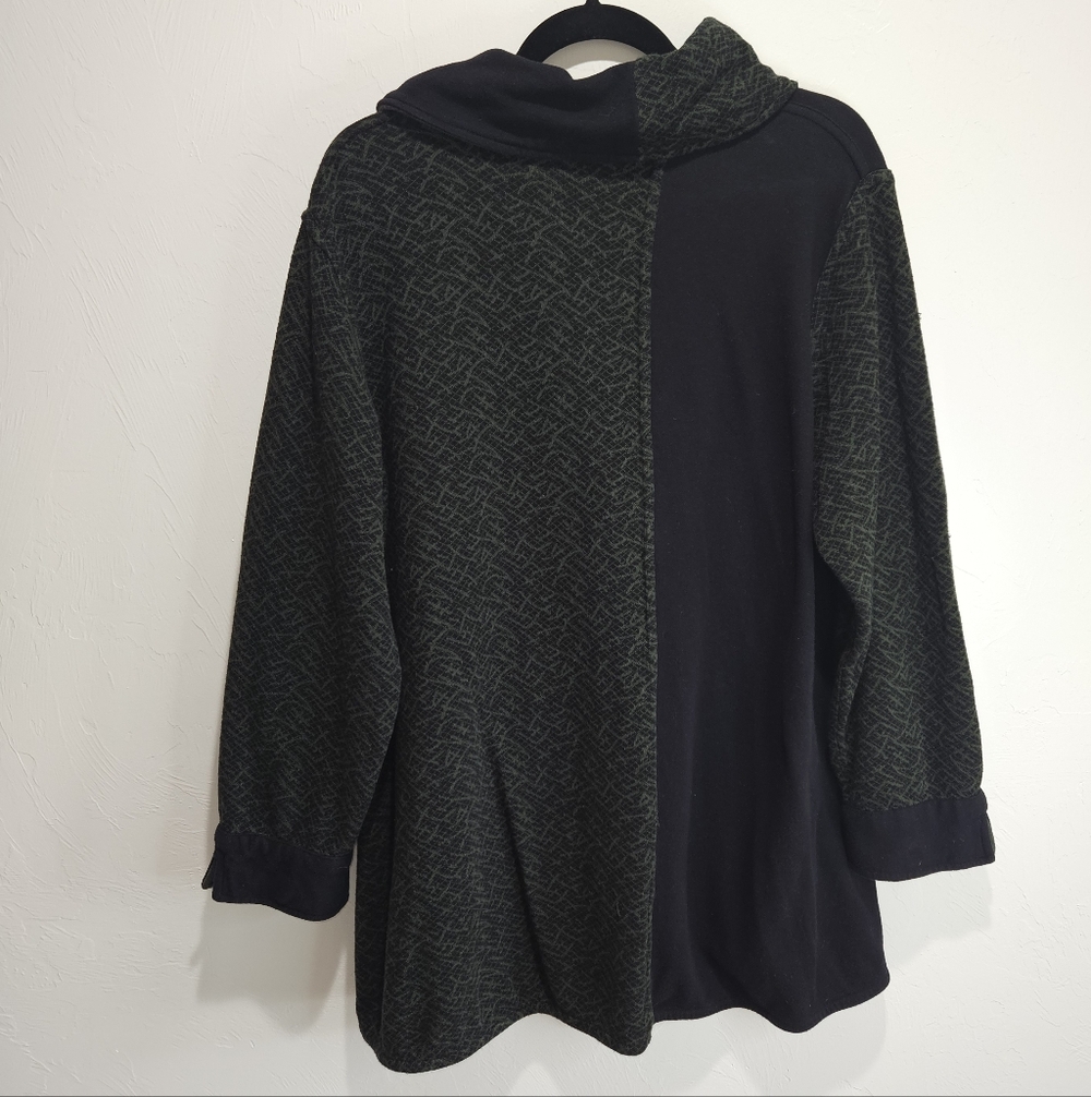 Women Parsley & Sage Reversible Sweater Tunic Top Green Black Lagenlook Cowl 1X - Picture 9 of 14